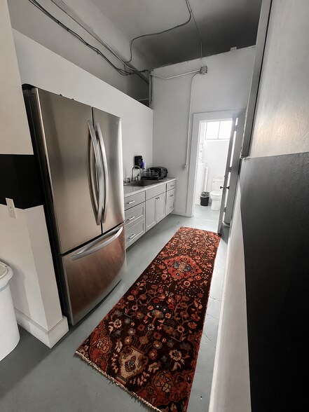More Photos Of 109 Roberts St, Asheville General Retail For Sale