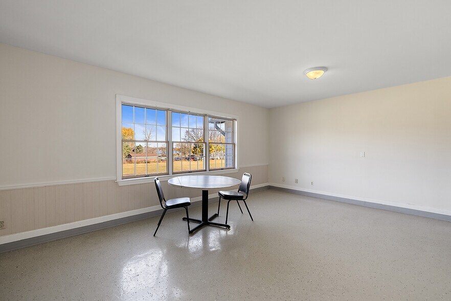 More Photos Of 9334 North River Rd, Algonac Congregate Senior Housing For Sale