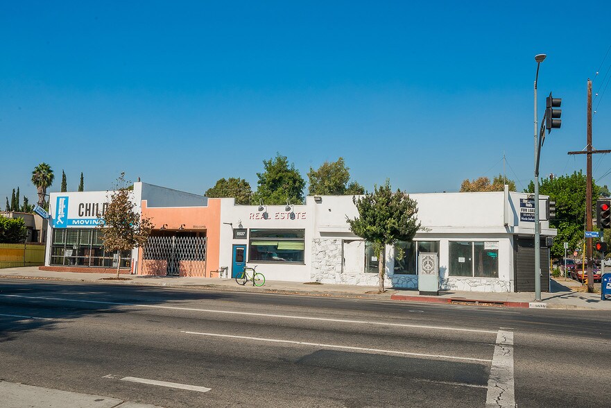 More Photos Of 5537-5541 York Blvd, Los Angeles Storefront For Lease