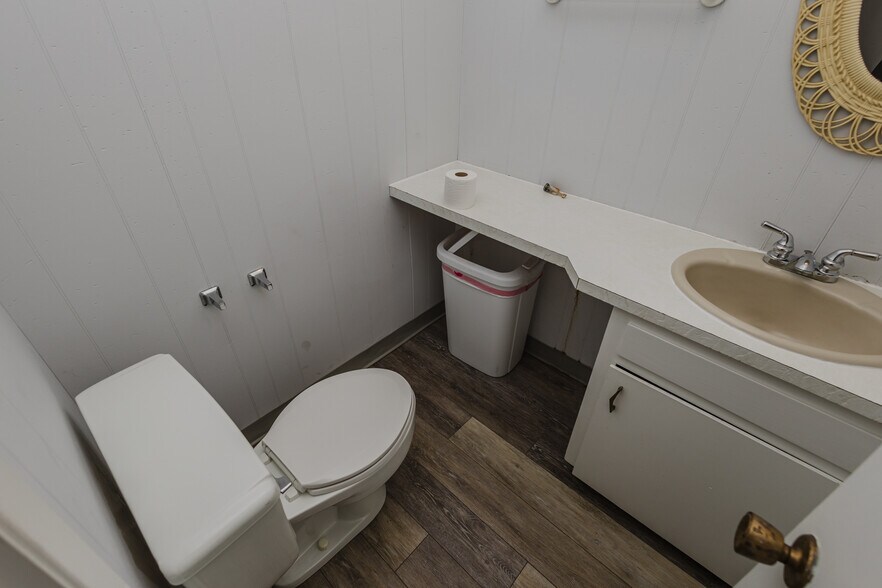More Photos Of 3007 Sierra Pky, Hutchinson Apartments For Sale