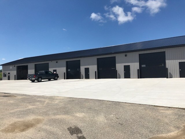 More Photos Of 6881 10th Ave SW, Rochester Warehouse For Lease
