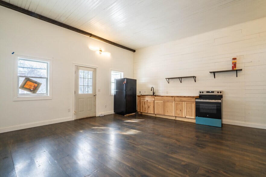 More Photos Of 1 Main St, Cherry Valley Multifamily For Sale