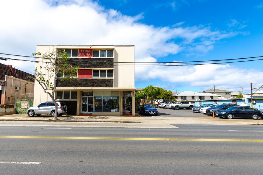 Primary Photo Of 3427 Waialae Ave, Honolulu Storefront Retail Residential For Sale