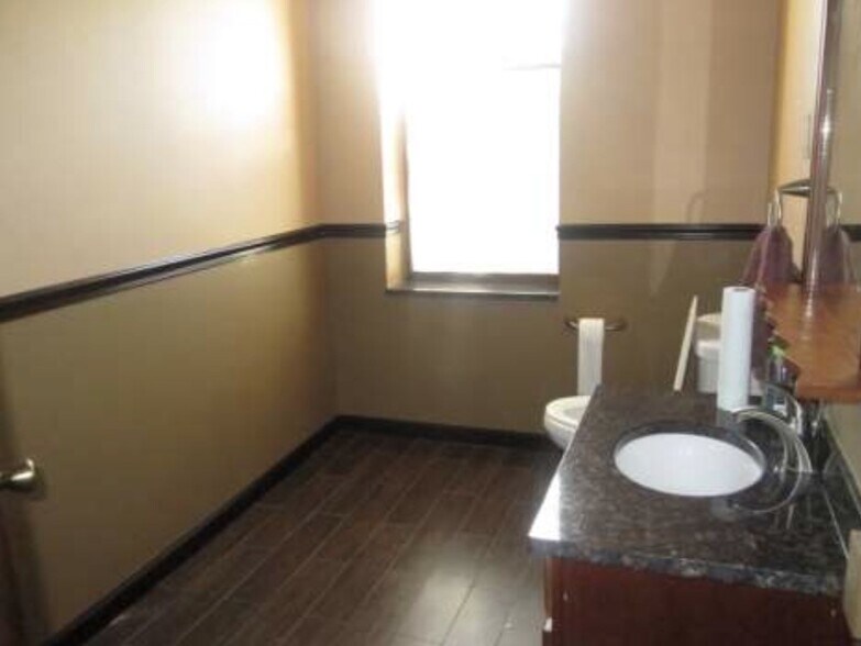 More Photos Of 30 South St, Freehold Office For Sale