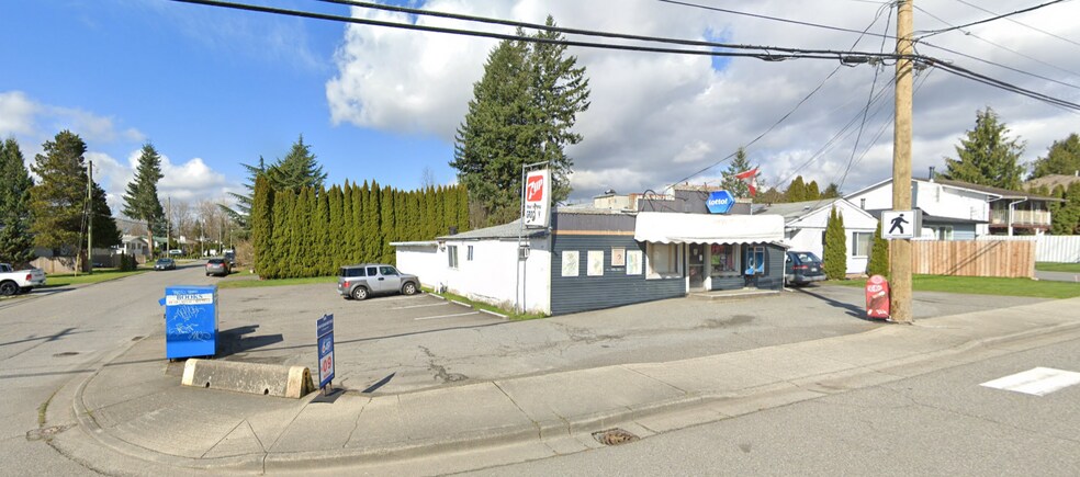More Photos Of 7419 Wren St, Mission General Retail For Sale