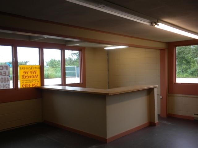 More Photos Of 14 Lexington Dr, Laconia Light Manufacturing For Lease