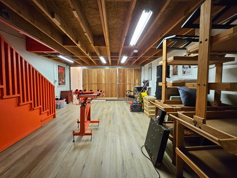 More Photos Of 3408 W Washington Blvd, Los Angeles Storefront Retail Office For Lease