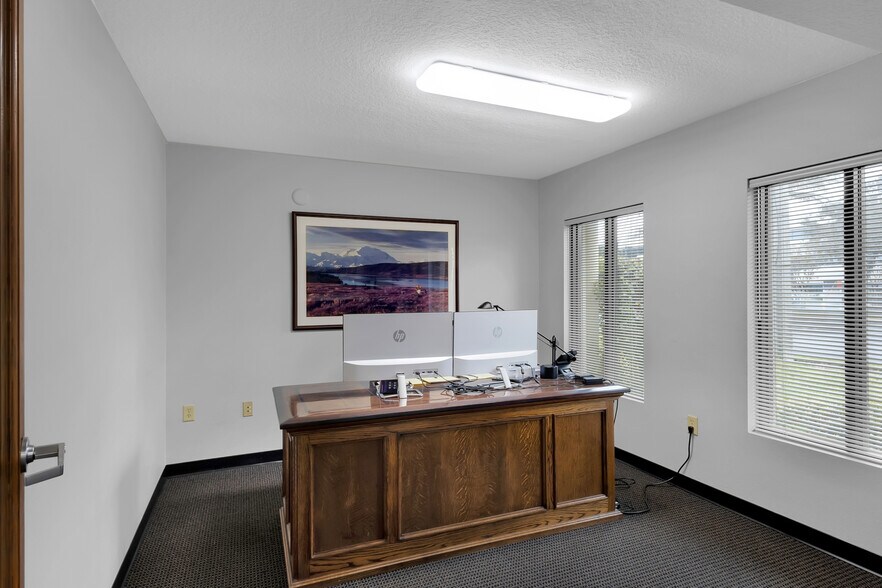 More Photos Of 1971 Lee Rd, Winter Park Office For Sale