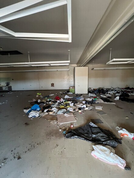 More Photos Of 401 S 3rd St, Blythe Religious Facility For Sale
