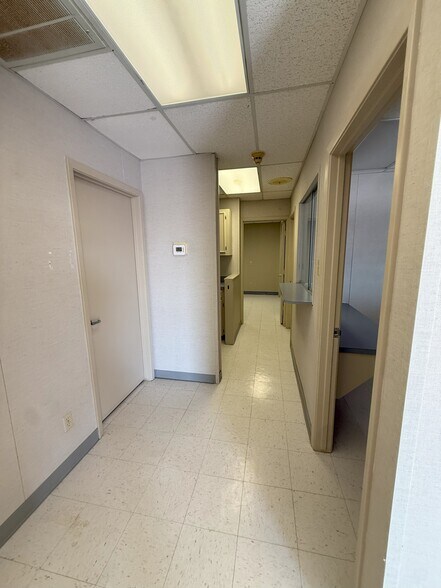 More Photos Of 4521 S Staples St, Corpus Christi Medical For Lease