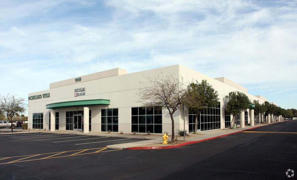 More Photos Of 1959 S Val Vista Dr, Mesa Office For Lease