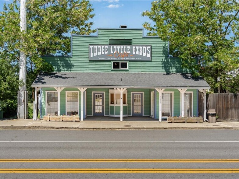 More Photos Of 11943 Main St, Fort Jones General Retail For Sale