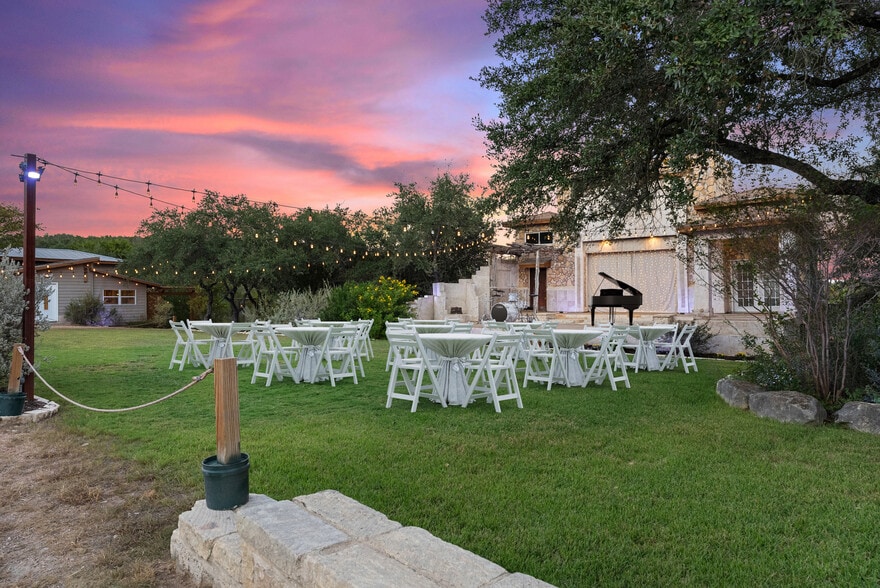 More Photos Of 3500 R O Dr, Spicewood Specialty For Sale