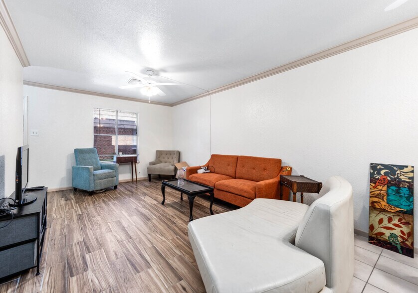 More Photos Of , Alvin Multifamily For Sale