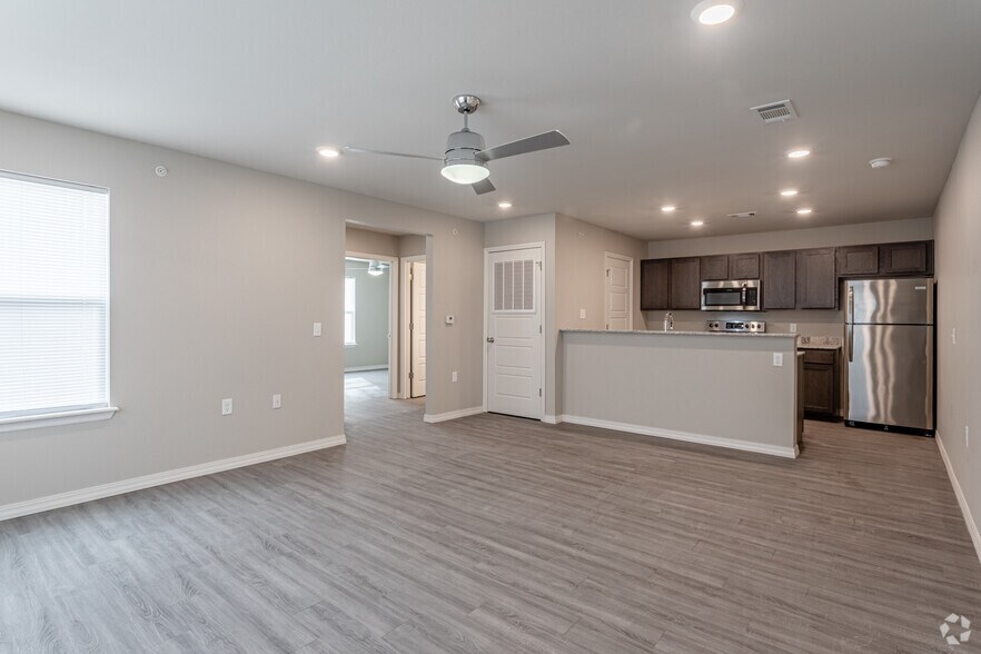 More Photos Of 617 Spallone Blvd, Springdale Apartments For Sale