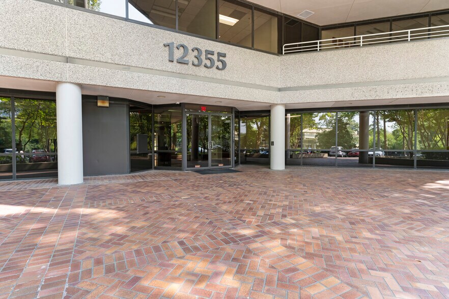 More Photos Of 12355 Sunrise Valley Dr, Reston Office For Lease