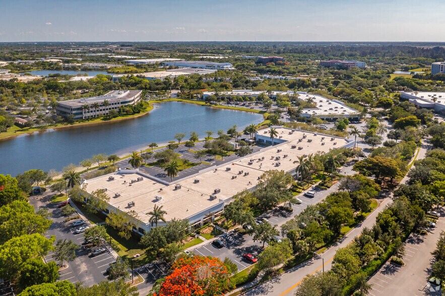 More Photos Of 13800 NW 14th St, Sunrise Office For Lease