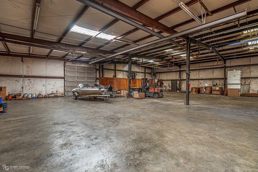 More Photos Of 1326 East St, Minden Industrial For Sale