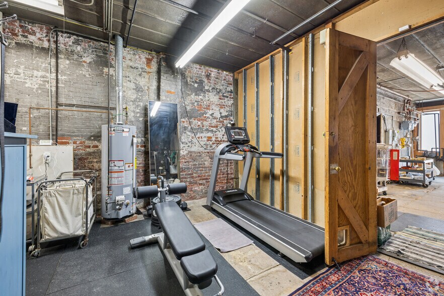 More Photos Of 279-281 Pine St, Jersey City Unknown For Sale