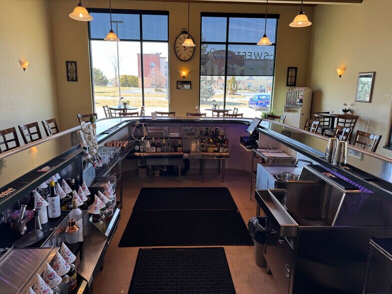 More Photos Of 637-651 Walton Dr, Plymouth Freestanding For Sale