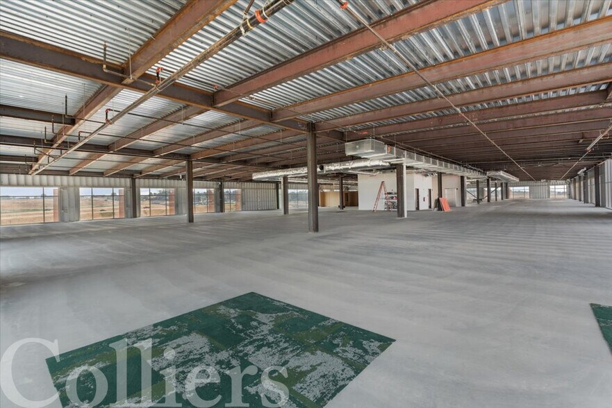 More Photos Of 875 S Vanguard Way, Meridian Medical For Lease
