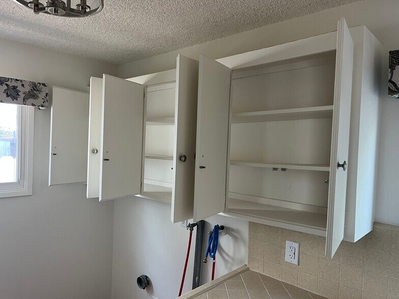 More Photos Of 523 Avenue G, Redondo Beach Apartments For Sale