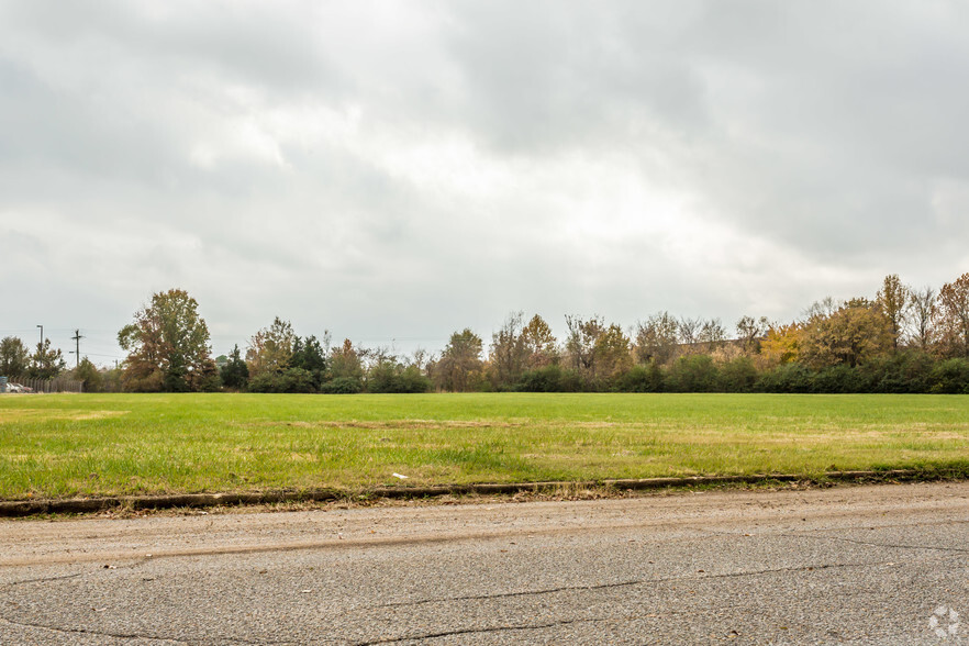 Primary Photo Of Marina Dr, Olive Branch Land For Sale