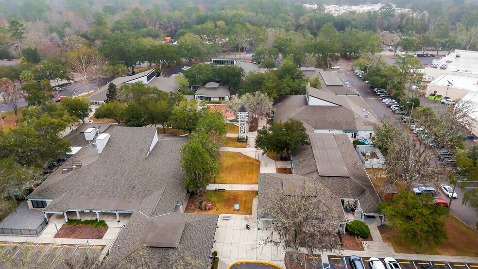 More Photos Of 2441 NW 43rd St, Gainesville Storefront For Sale
