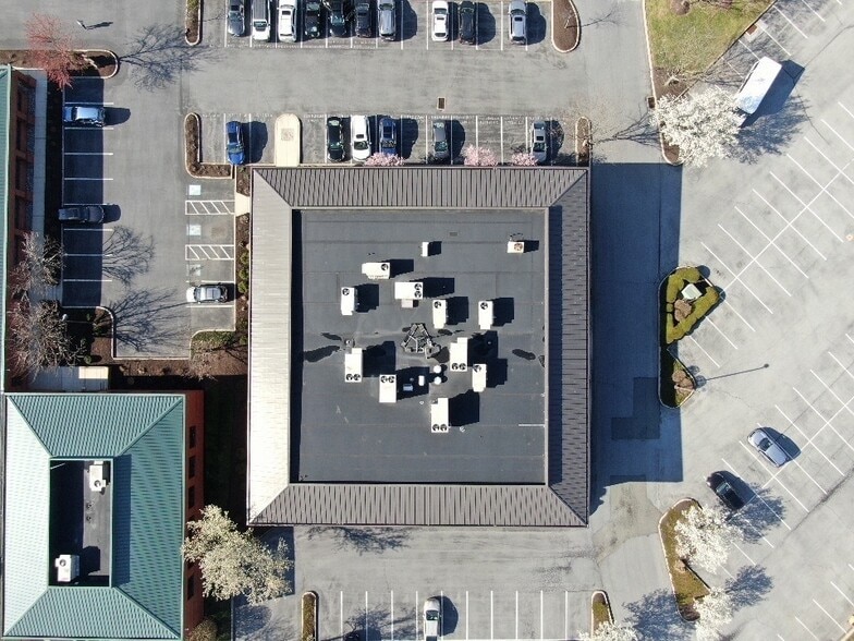 More Photos Of 925 Berkshire Blvd, Wyomissing Office For Lease