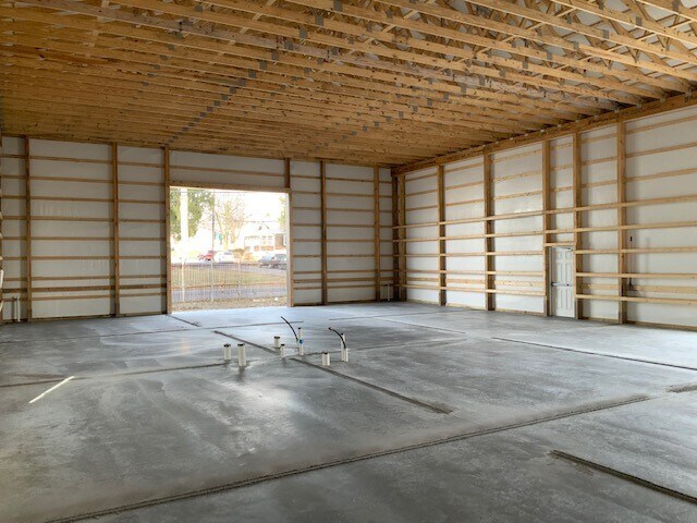 More Photos Of 101 S Augustine St, Wilmington Warehouse For Lease