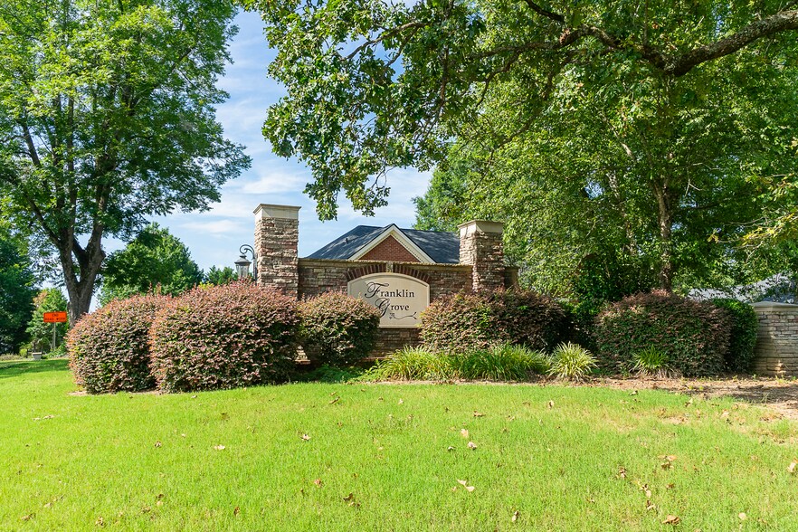 More Photos Of 3001 Monroe Hwy, Watkinsville Office For Lease