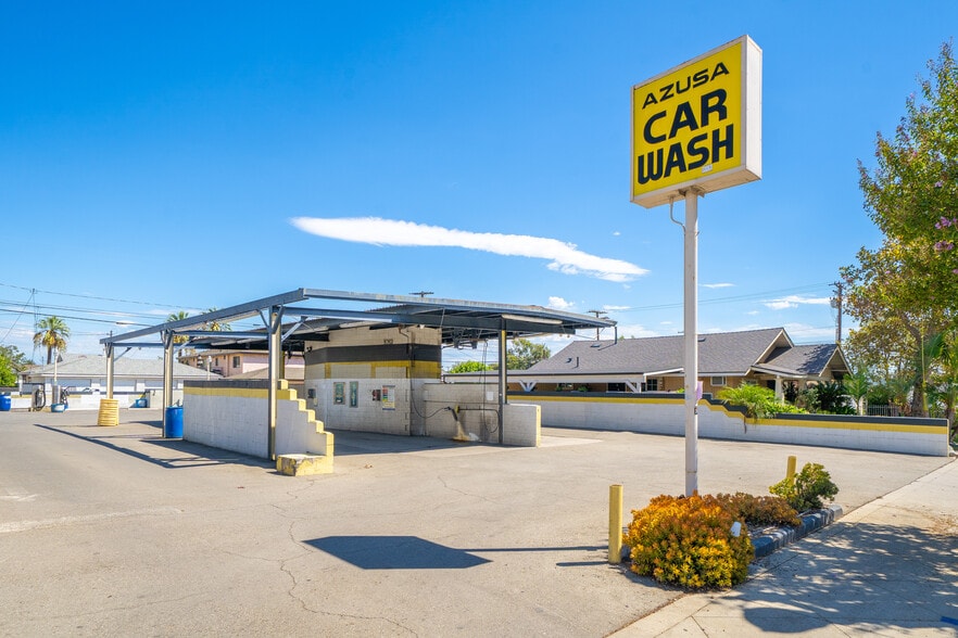 Primary Photo Of 514 N Azusa Ave, Azusa Carwash For Sale