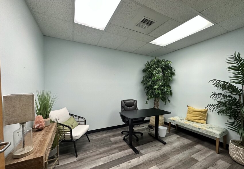 More Photos Of 1022 Lee Blvd, Richland General Retail For Lease