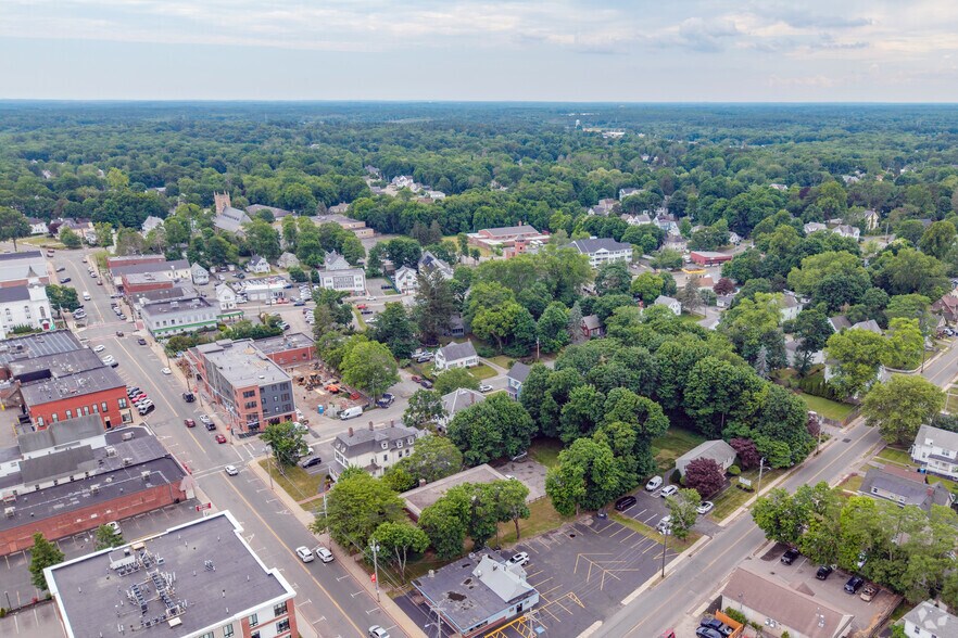 More Photos Of 630 Washington St, Whitman Office For Sale