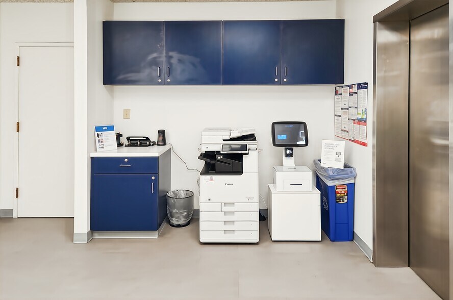 More Photos Of 4400 Buffalo Gap Rd, Abilene Coworking Space