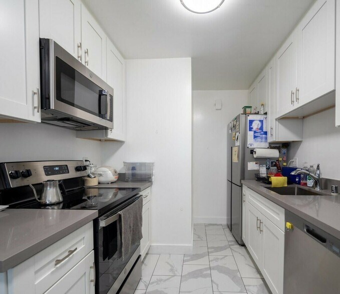 More Photos Of 537 Pacific Ave, Alameda Apartments For Sale