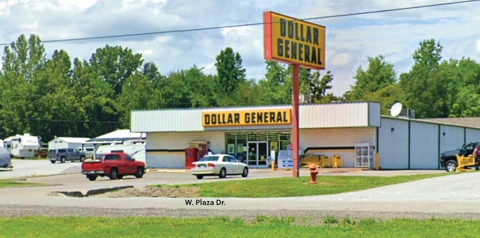 Primary Photo Of 314 W Plaza Dr, Carterville Freestanding For Lease