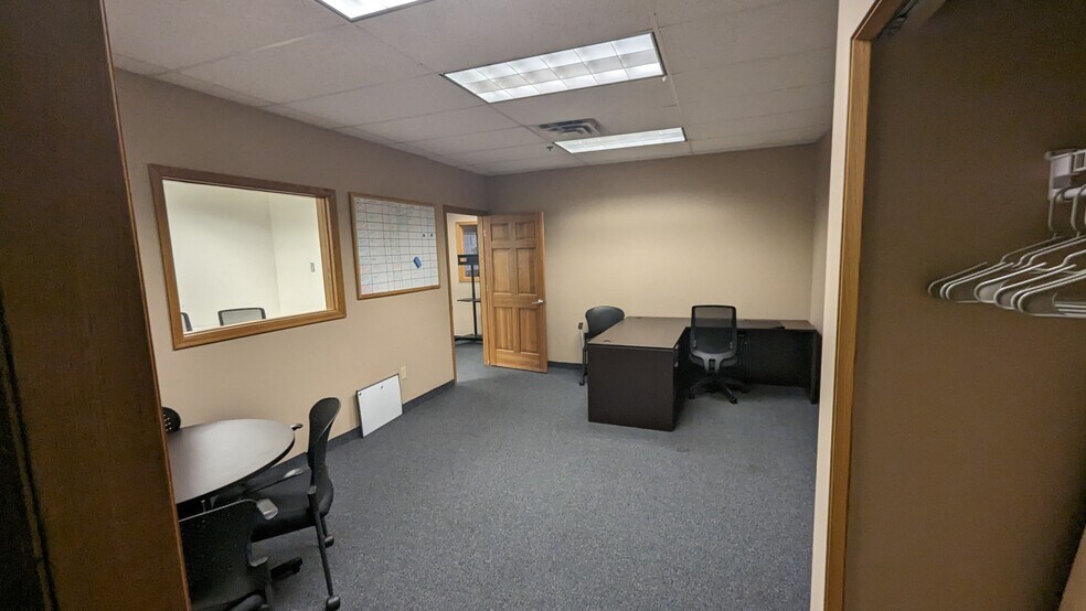 More Photos Of 13770 Frontier Ct, Burnsville Office For Sale