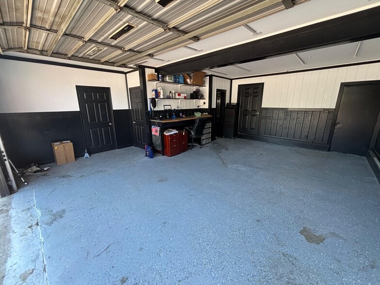More Photos Of 11021-11025 Jefferson Ave, Newport News Auto Dealership For Sale
