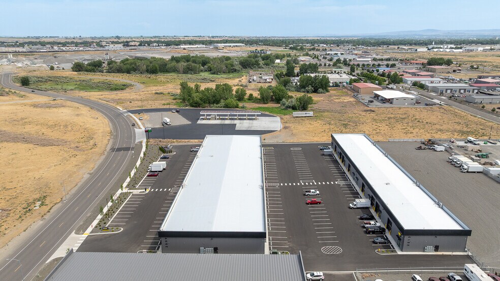 More Photos Of 2513 Logan St, Richland Unknown For Lease