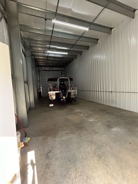 More Photos Of 8597 Bingham Rd, Traverse City Warehouse For Sale