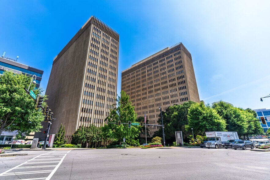 More Photos Of 3390 Peachtree Rd NE, Atlanta Office For Lease