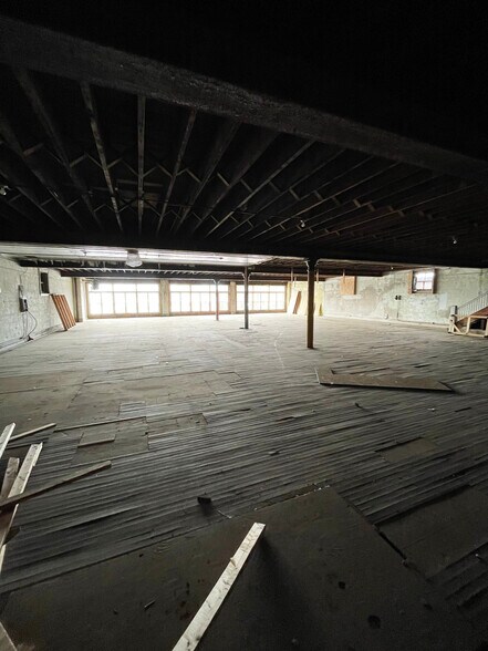 More Photos Of 1875 Niagara St, Buffalo Storefront Retail Residential For Sale