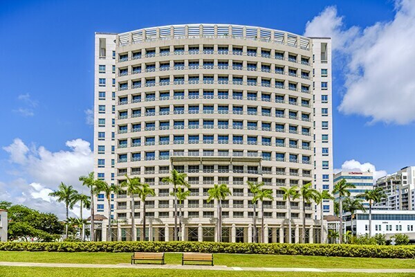 More Photos Of 2800 Ponce de Leon Blvd, Coral Gables Office For Lease