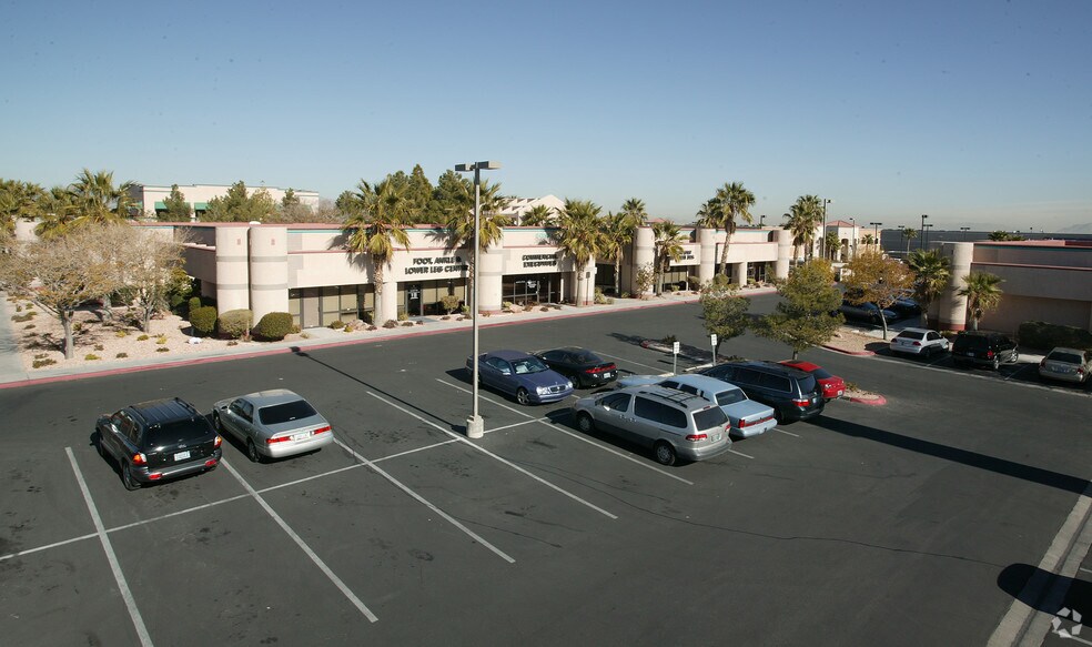 More Photos Of 8064-8084 W Sahara Ave, Las Vegas Office For Lease