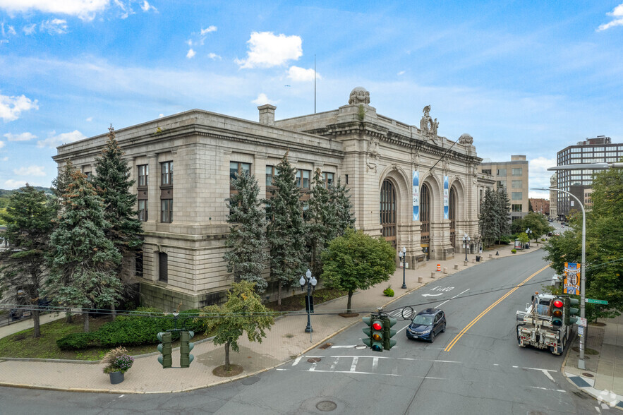 Primary Photo Of 575 Broadway, Albany Office Residential For Lease