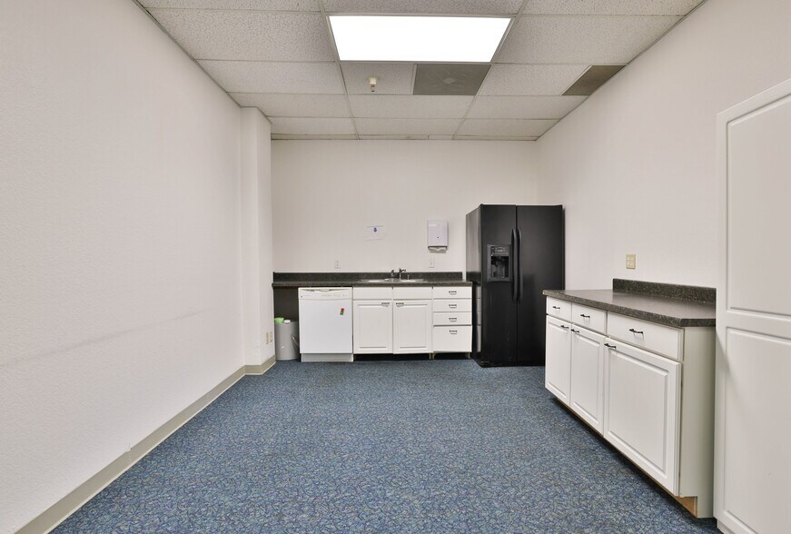 More Photos Of 260 S Sunnyvale Ave, Sunnyvale Office For Lease