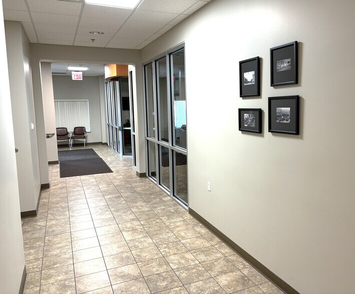 More Photos Of 510 W Adams St, Plymouth Medical For Lease