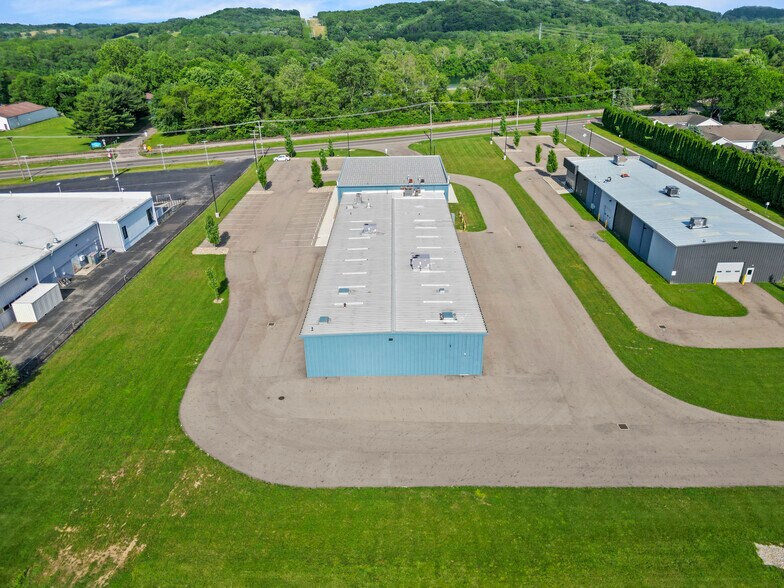 More Photos Of 1425 Mount Vernon Rd, Newark Manufacturing For Lease