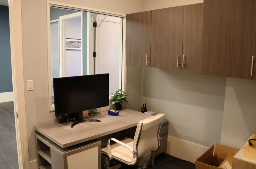 More Photos Of 210-230 N Wiget Lane, Walnut Crk, Walnut Creek Medical For Sale